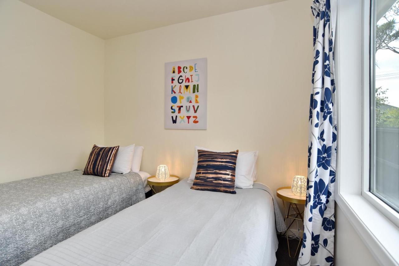 Weston Villa - Spacious & Family Friendly - Bookahome Christchurch Luaran gambar