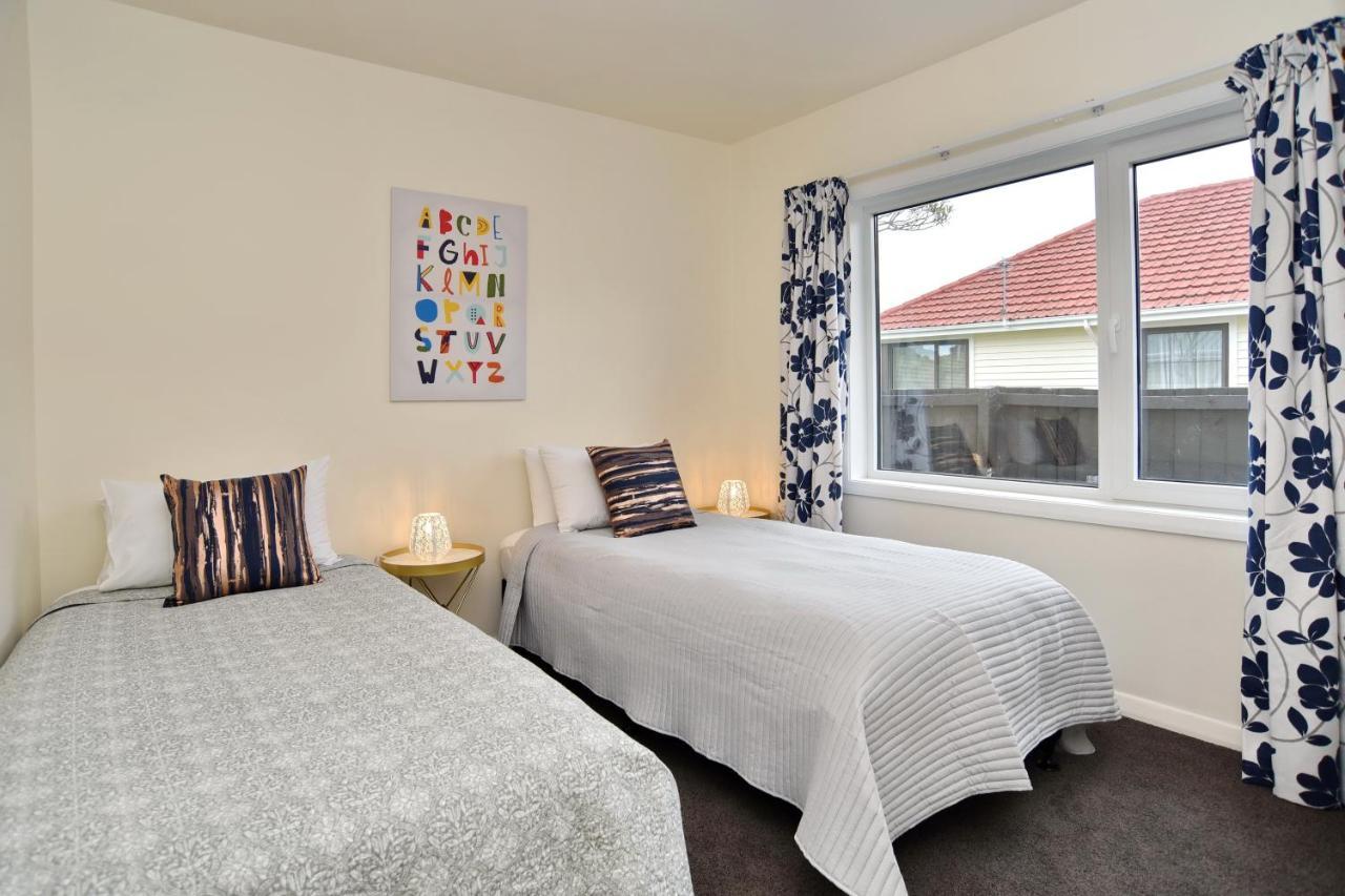 Weston Villa - Spacious & Family Friendly - Bookahome Christchurch Luaran gambar
